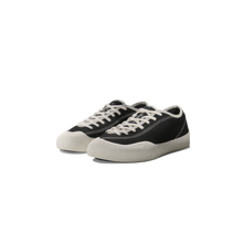 Afbeelding in Gallery-weergave laden, VILLAGE PM - &quot;1.30 PM&quot; SUEDE SHOES (BLACK/WHISPER WHITE)
