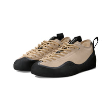Afbeelding in Gallery-weergave laden, VILLAGE PM - &quot;1.00 PM&quot; SUEDE SHOES (CREAM BEIGE/NATURAL BLACK)
