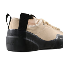 Afbeelding in Gallery-weergave laden, VILLAGE PM - &quot;1.00 PM&quot; SUEDE SHOES (CREAM BEIGE/NATURAL BLACK)
