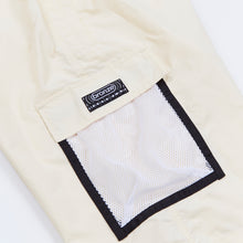 Afbeelding in Gallery-weergave laden, BRONZE 56K - &quot;MESH&quot; CARGO SHORTS (CREAM)
