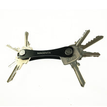 Afbeelding in Gallery-weergave laden, MAGENTA SKATEBOARDS - &quot;KEYHOLDER&quot;
