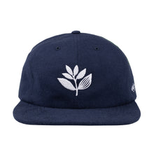 Afbeelding in Gallery-weergave laden, MAGENTA SKATEBOARDS - &quot;LEAGUE&quot; 6 PANEL HAT (NAVY BLUE)
