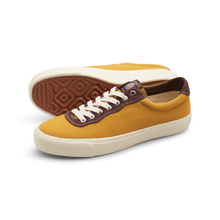 Afbeelding in Gallery-weergave laden, LAST RESORT AB X JULIAN SMITH - &quot;VM001&quot; CANVAS SHOES (YELLOW/BROWN)
