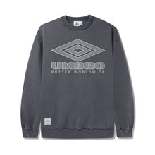Afbeelding in Gallery-weergave laden, BUTTER GOODS X UMBRO - &quot;DIAMOND LOGO&quot; CREWNECK (WASHED SLATE)
