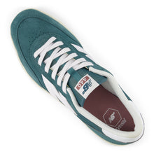 Afbeelding in Gallery-weergave laden, NEW BALANCE NUMERIC - &quot;440 LO&quot; SHOES (NEW SPRUCE/WHITE)
