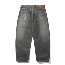 Afbeelding in Gallery-weergave laden, BUTTER GOODS - &quot;ROACH&quot; DENIM PANTS (BLACK WASH)
