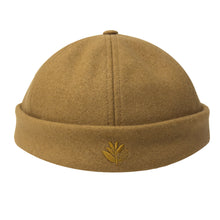 Afbeelding in Gallery-weergave laden, MAGENTA SKATEBOARDS - &quot;SAIL&quot; BEANIE (OCRA)
