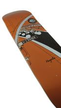 Afbeelding in Gallery-weergave laden, MAGENTA SKATEBOARDS - SHOGO ZAMA&#39;S &quot;METRO&quot; DECK (7.875&quot;)

