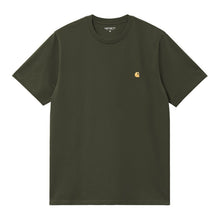 Afbeelding in Gallery-weergave laden, CARHARTT WIP - &quot;CHASE&quot; T-SHIRT (OLIVE/GOLD)
