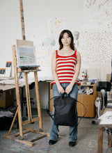 Afbeelding in Gallery-weergave laden, SUSAN BIJL - &quot;THE NEW BACKPACK&quot; (BLACK/BLACK)
