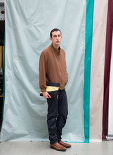 Afbeelding in Gallery-weergave laden, SUSAN BIJL - &quot;THE NEW POUCH&quot; LARGE SIDE BAG (BLACK/JOY)
