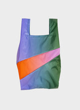 Afbeelding in Gallery-weergave laden, SUSAN BIJL X 75B - &quot;THE NEW SHOPPING BAG&quot; MEDIUM BAG (SUNSET PARK)
