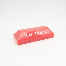 Afbeelding in Gallery-weergave laden, FILM TRUCKS - &quot;CURB&quot; WAX

