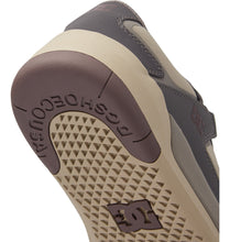 Afbeelding in Gallery-weergave laden, DC SHOES - &quot;METRIC&quot; SUEDE SHOES (DARK GREY/LIGHT GREY)
