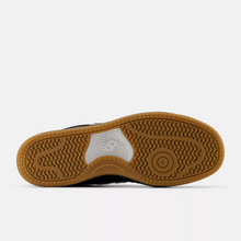 Afbeelding in Gallery-weergave laden, NEW BALANCE NUMERIC - &quot;480&quot; SHOES (BLACK/WHITE)
