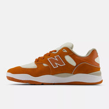 Afbeelding in Gallery-weergave laden, NEW BALANCE NUMERIC - &quot;1010&quot; LEMOS PRO SHOES (RUST OXIDE/SEA SALT)
