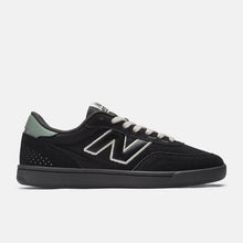 Afbeelding in Gallery-weergave laden, NEW BALANCE NUMERIC - &quot;440&quot; SHOES (BLACK/WHITE)
