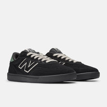 Afbeelding in Gallery-weergave laden, NEW BALANCE NUMERIC - &quot;440&quot; SHOES (BLACK/WHITE)
