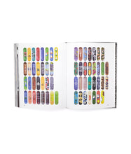 Afbeelding in Gallery-weergave laden, POP TRADING CO. - &quot;2013 - 2023&quot; BOOK
