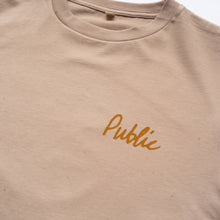 Afbeelding in Gallery-weergave laden, Oneshopper - &quot;HAND&quot; T-SHIRT (SAND)
