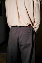 Afbeelding in Gallery-weergave laden, QUASI SKATEBOARDS - &quot;WARREN&quot; TROUSER PANT (SIZE 28)
